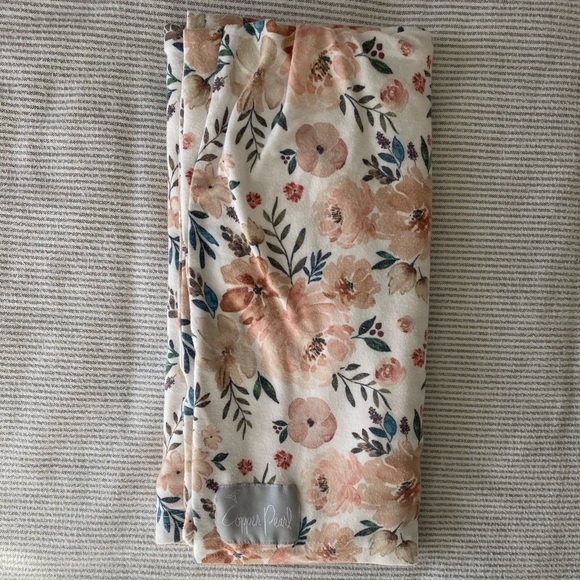 copper pearl Other - Copper pearl multi use cover